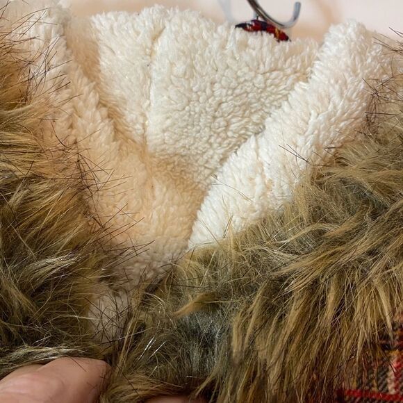 Brown With Red and black plaid fur trimmed Hood  Small - Picture 10 of 10